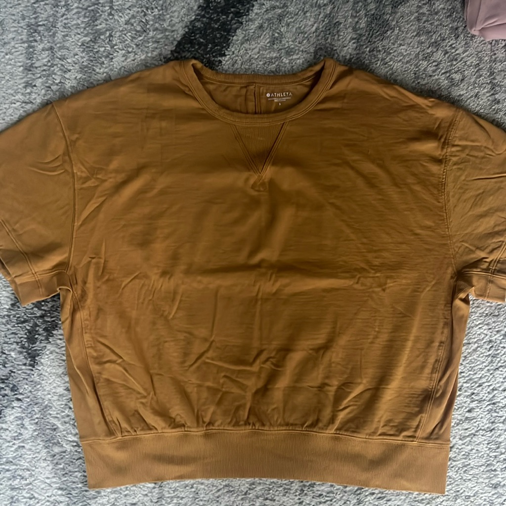 Altheta Crewneck Top